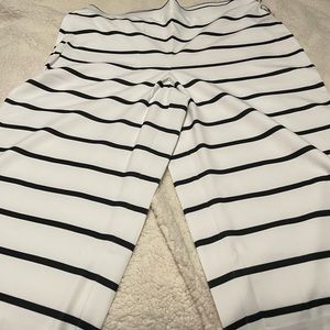 Maree Pour Toi Crop Stripe Pant Black & White